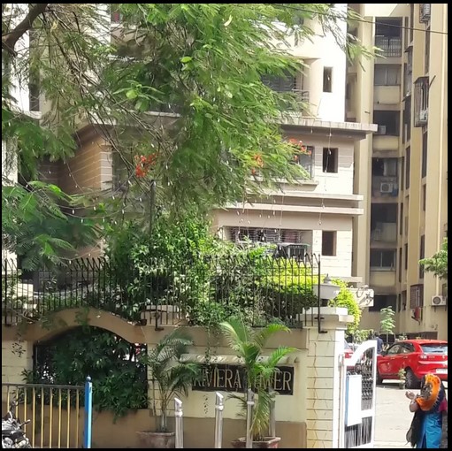 2 Semi-Furnished in Riviera Tower , Kandivali East