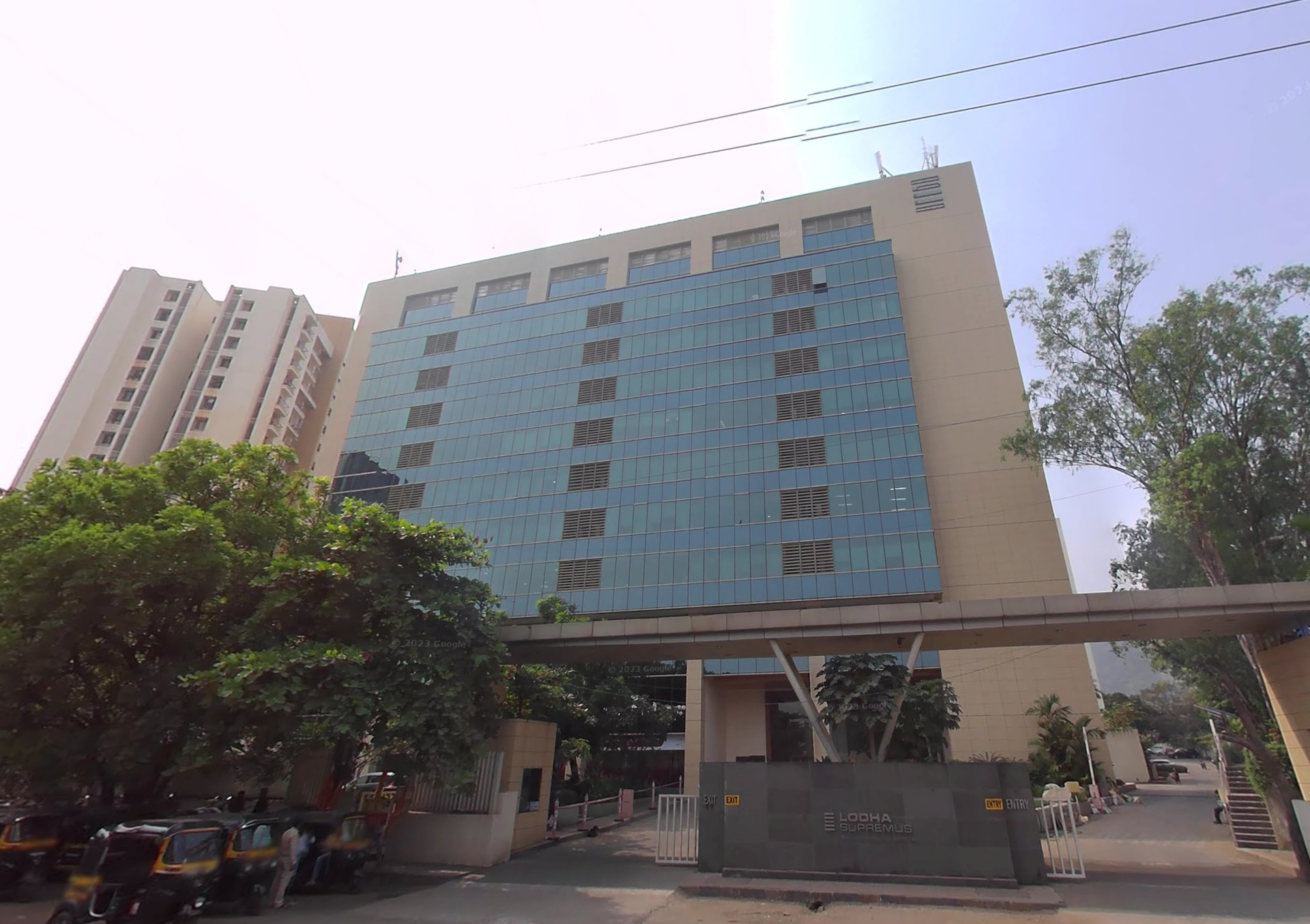 Office Fully Furnished in Lodha Supremus, Thane West - Photo 2