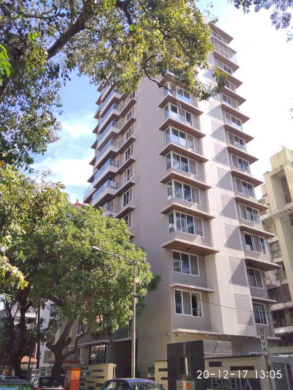 3 BHK in Estrella, Bandra West - Photo 2