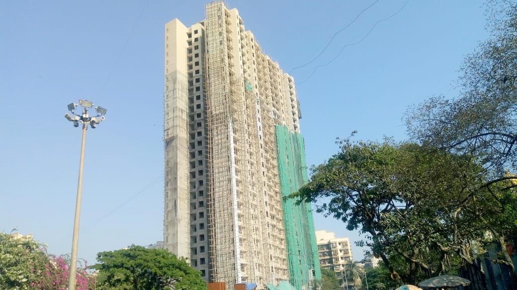 3 BHK Unfurnished in Evershine Crown , Kandivali East