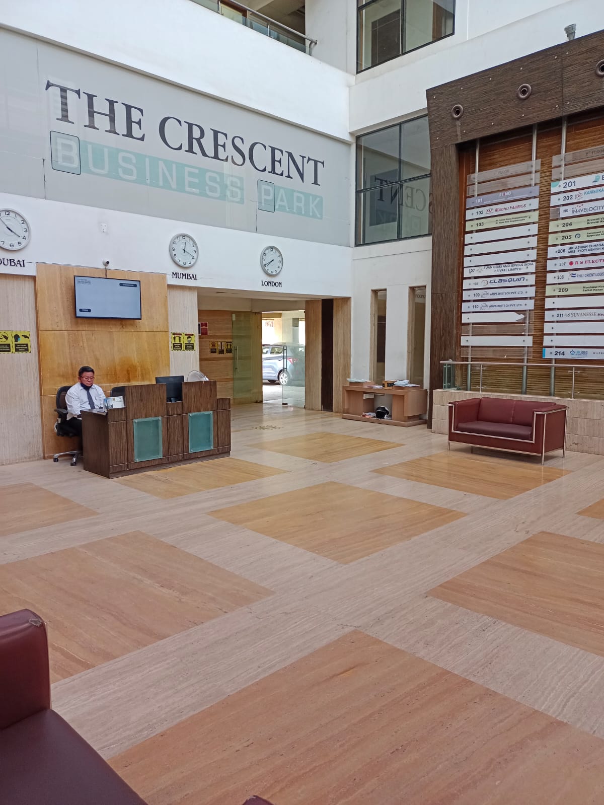 Office Fully Furnished in Crescent Business Park, Andheri East - Photo 3