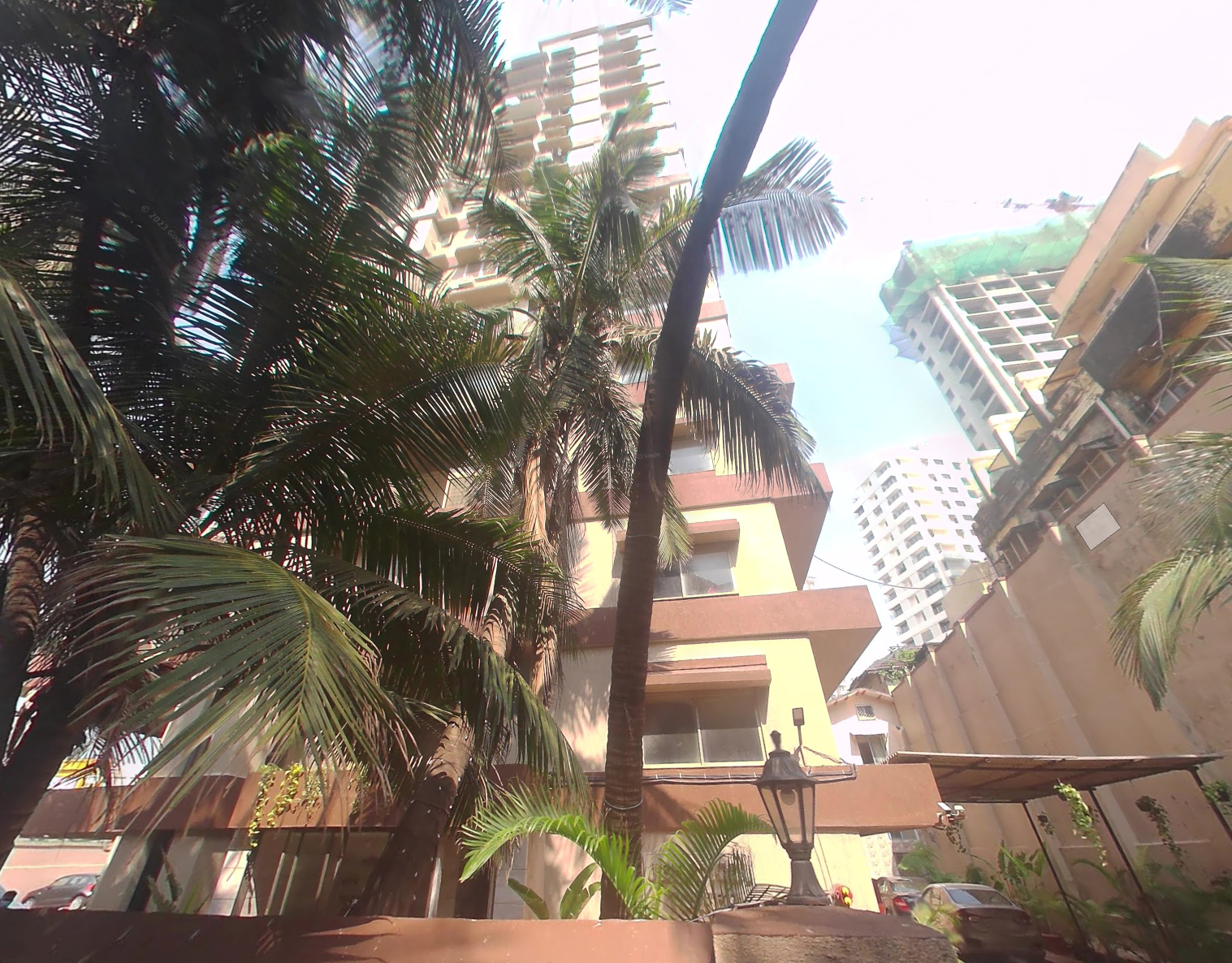 3 Semi-Furnished in Jehangir Tower , Nepeansea Road