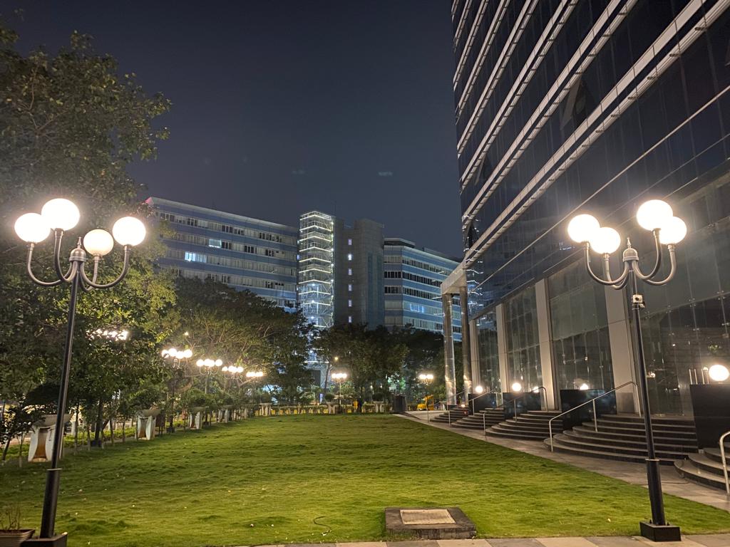 Office in INS Tower, Bandra Kurla Complex - Photo 2