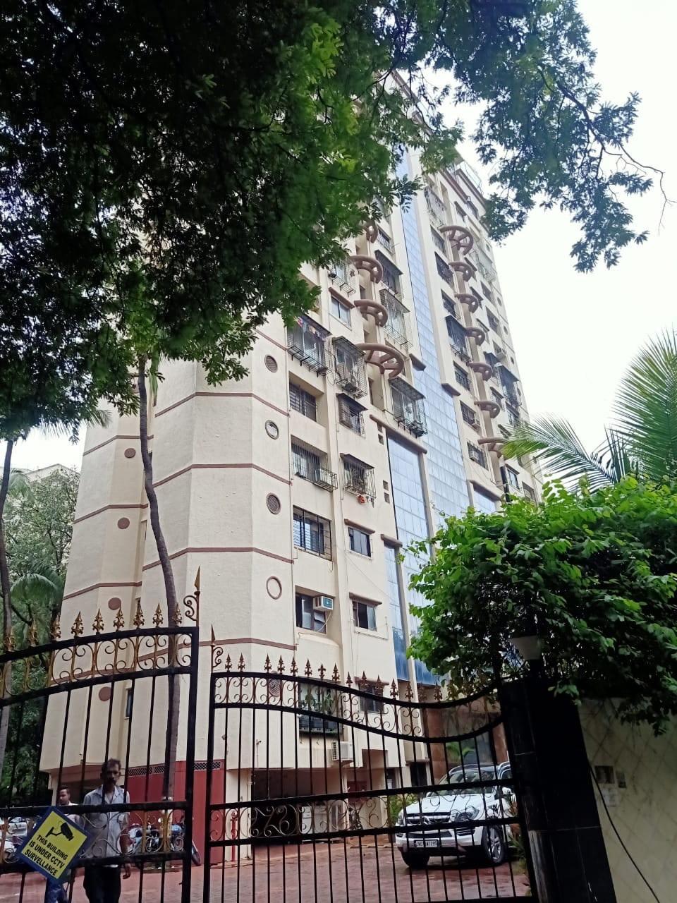 3 BHK Fully Furnished in Beachwood Towers, Andheri West