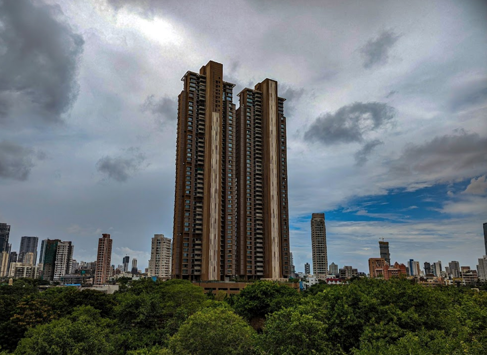3 BHK Semi_Furnished in R A Residences, Dadar East - Photo 2