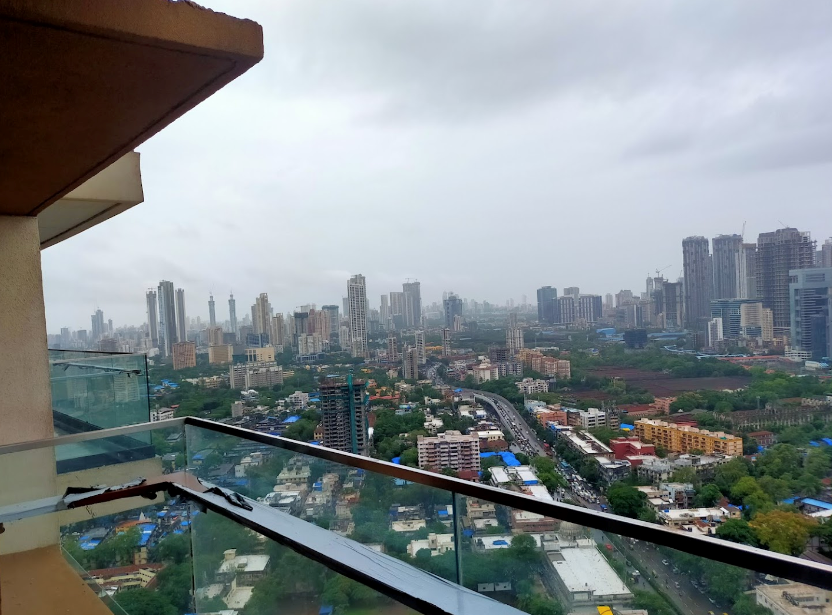 3 BHK Semi_Furnished in R A Residences, Dadar East - Photo 6