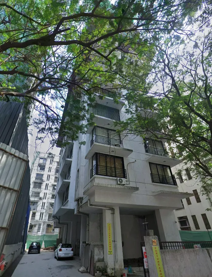 2 Semi-Furnished in Fortune Crown , Bandra West