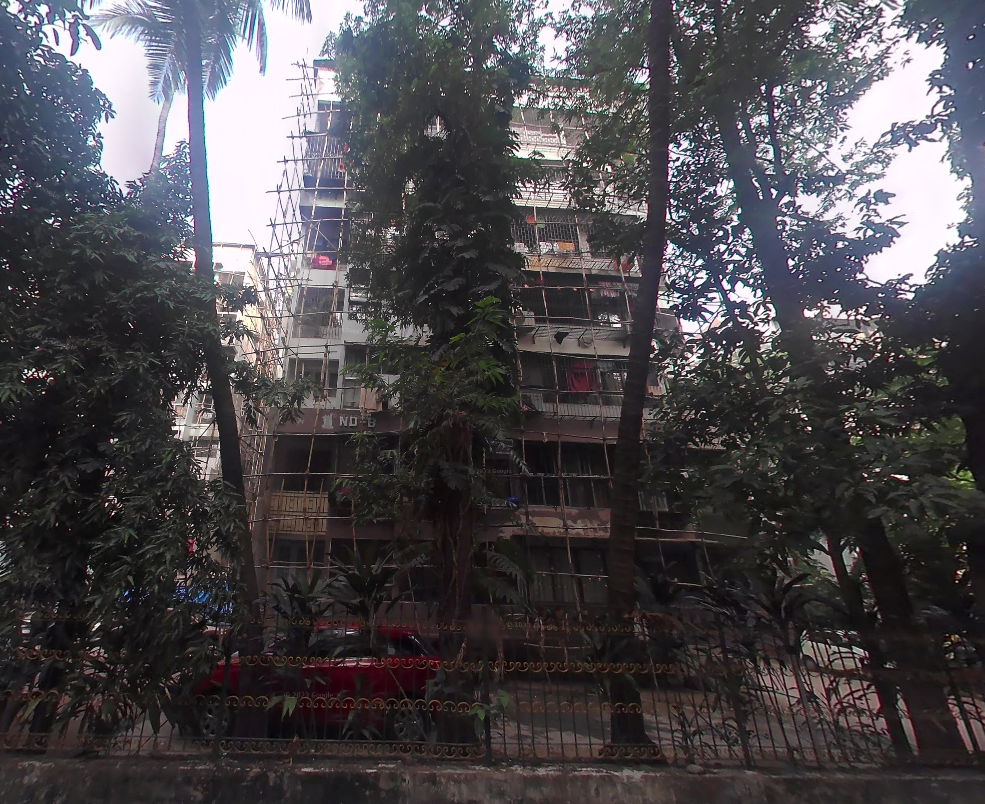 1 BHK Fully Furnished in Lands End, Andheri West