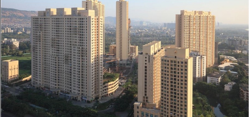 2 Semi-Furnished in Rustomjee Azziano , Thane West