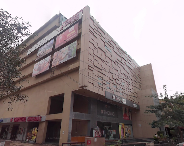 Commercial Office Space Fully Furnished in CNB Square, Andheri East - Photo 1