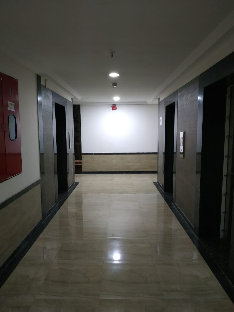 3.5 BHK Fully Furnished in Hubtown Sunmist, Andheri East - Photo 4
