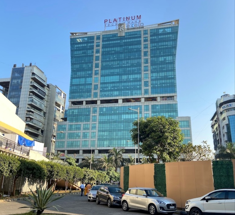 Office Semi-Furnished in Platinum Techno Park , Vashi