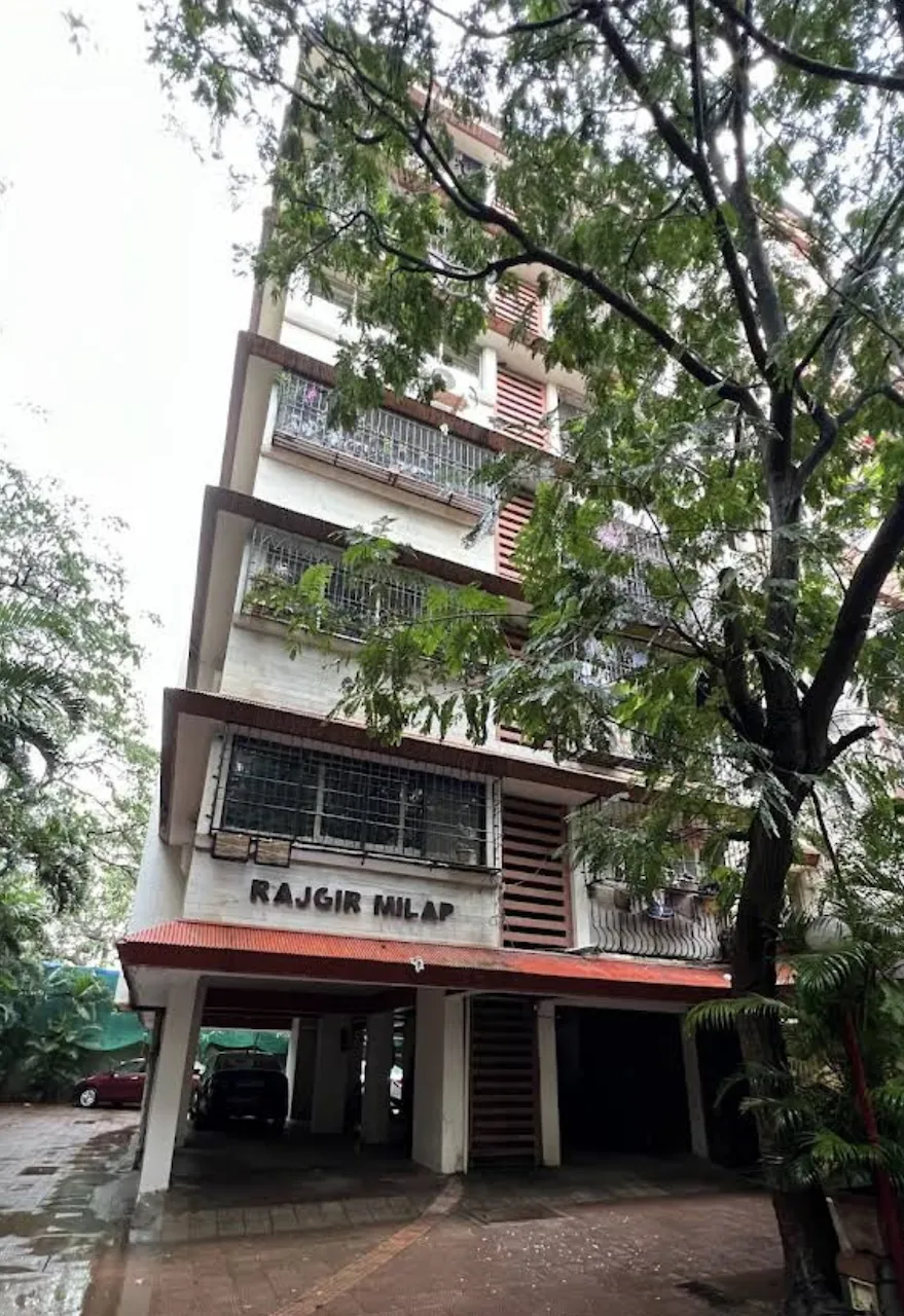 3 Semi-Furnished in Rajgir Milan , Andheri West