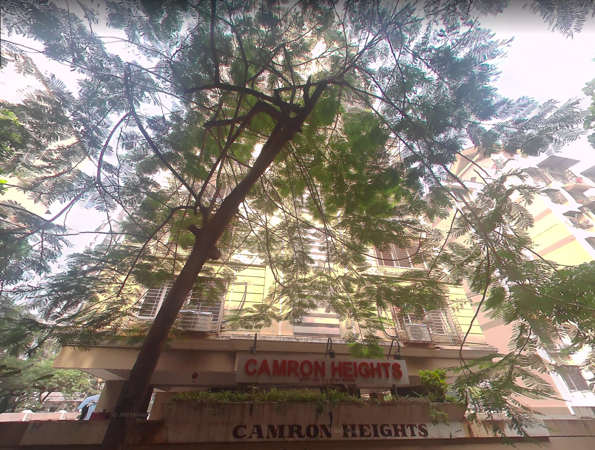 4 Semi-Furnished in Camron Heights , Andheri West