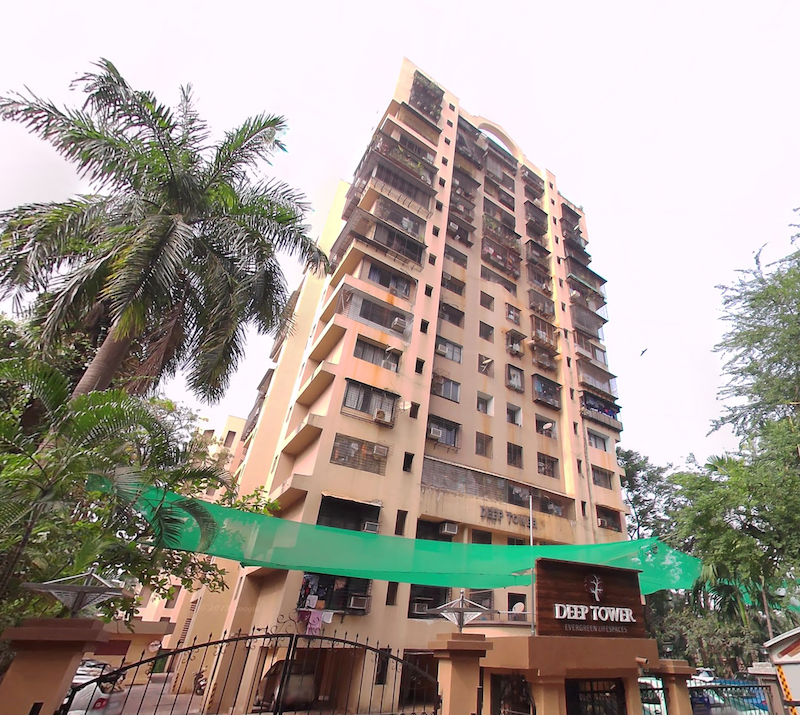 2 BHK Unfurnished in Deep Towers, Andheri West - Photo 1