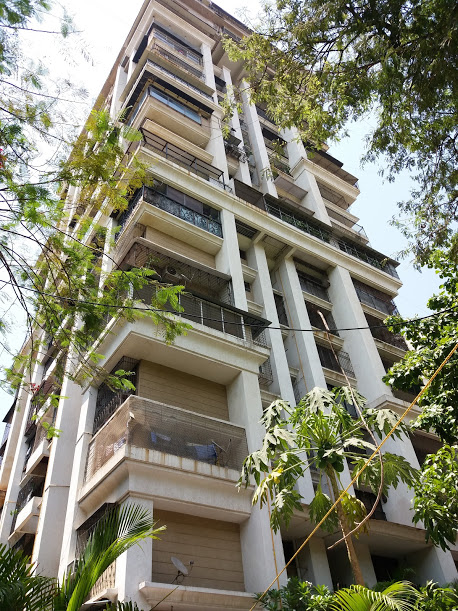 3 BHK ready in Rizvi Continental Towers, Bandra West