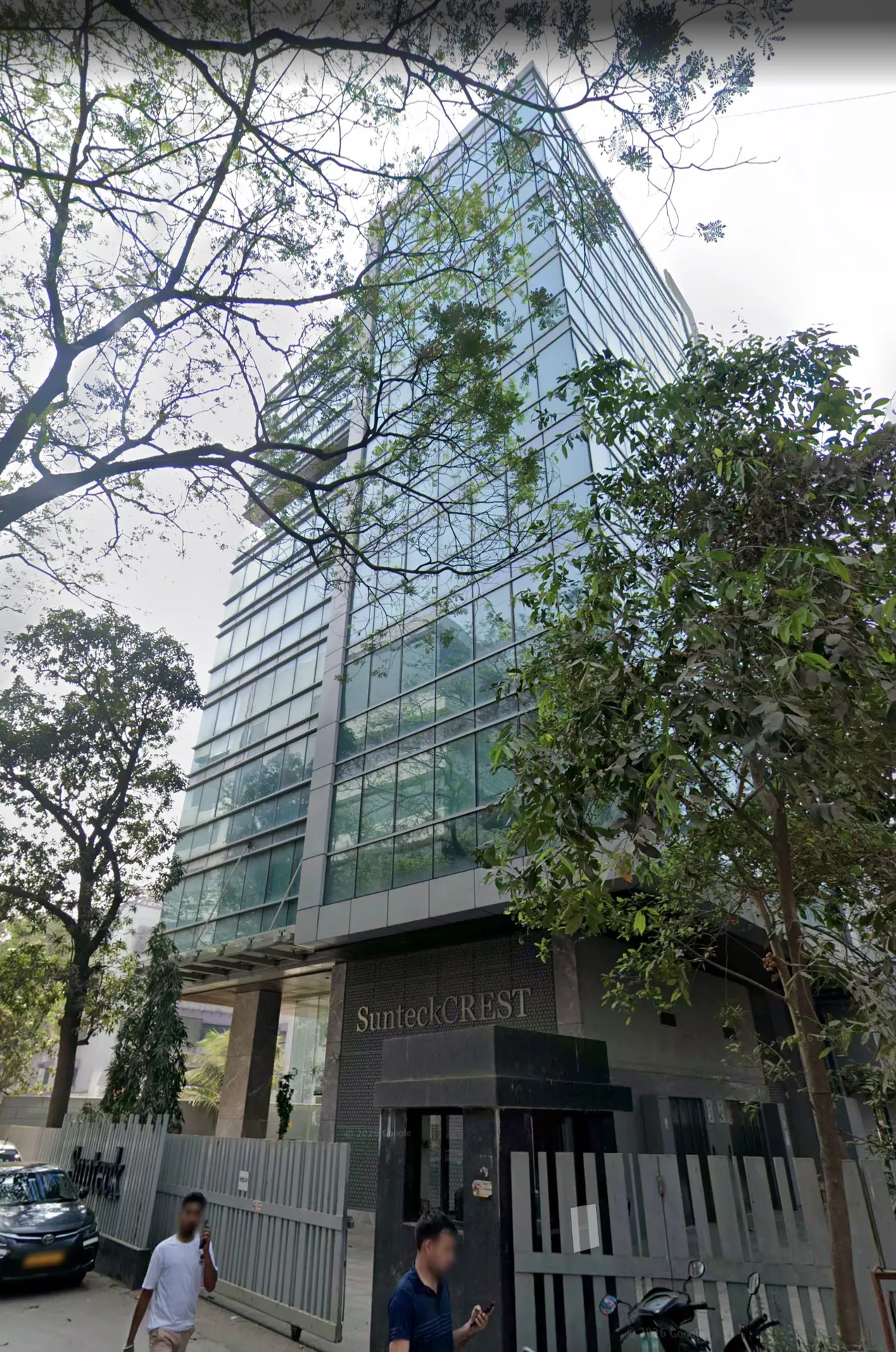 Office Semi-Furnished in Sunteck Crest , Andheri East