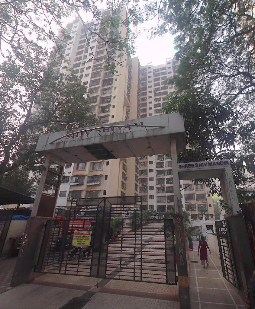 3 BHK Empty Flat in Shiv Shivam Towers, Andheri West - Photo 2