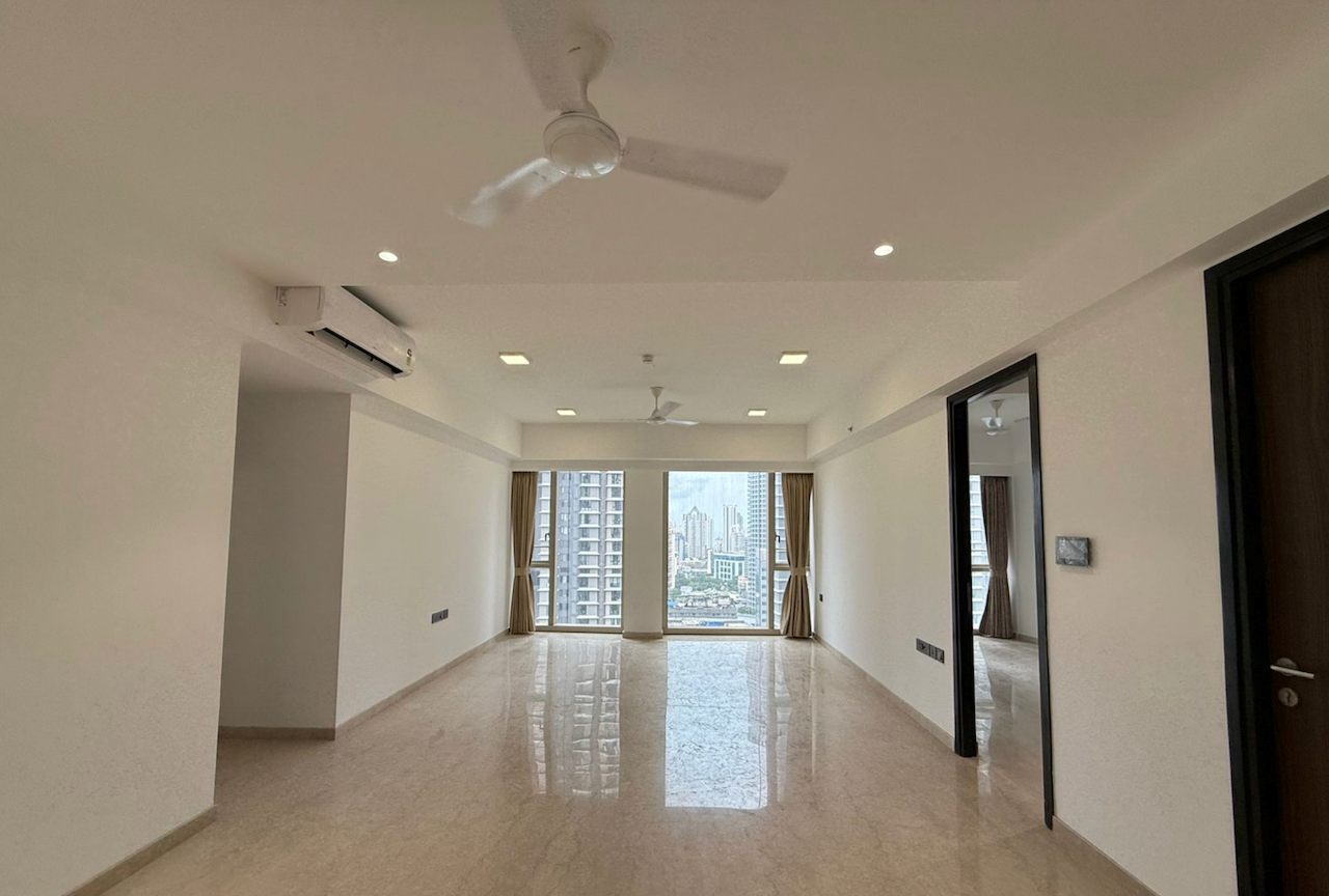 3 BHK in Lodha Adrina, Worli - Photo 4