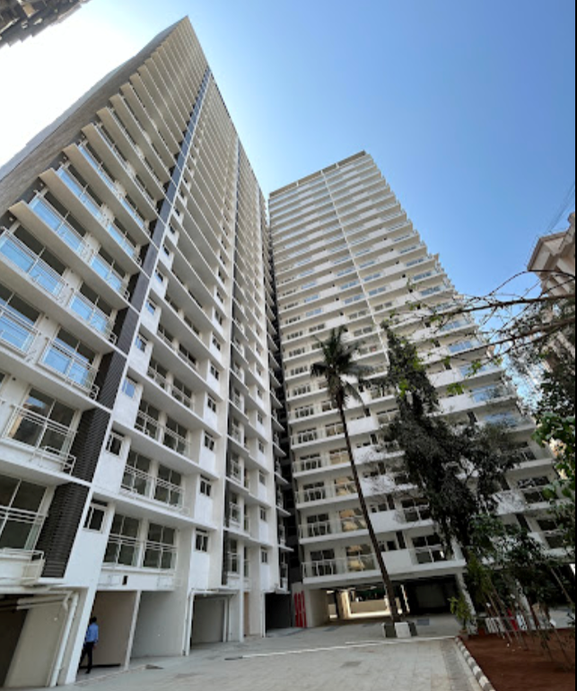2 BHK Semi-Furnished in Sugee Atharva, Prabhadevi - Photo 2