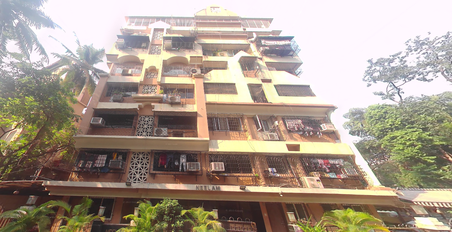 3.5 Semi-Furnished in Neelam Apartment , Bandra West