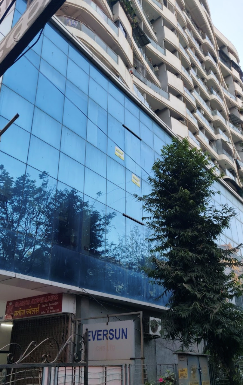 1 Semi-Furnished in Eversun CHS , Andheri West
