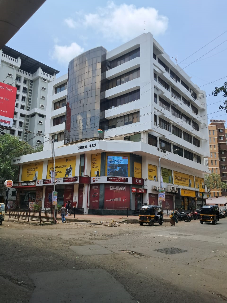 Office in Central Plaza, Santacruz East - Photo 1