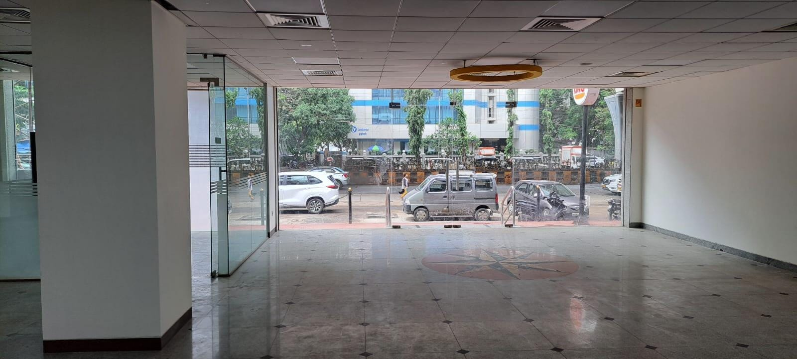 Office in Central Plaza, Santacruz East - Photo 2