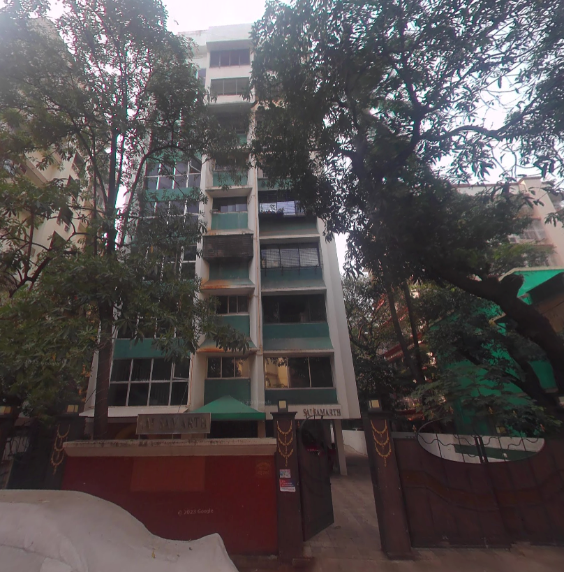 3 BHK Semi-Furnished in Sai Samarth, Khar West - Photo 1