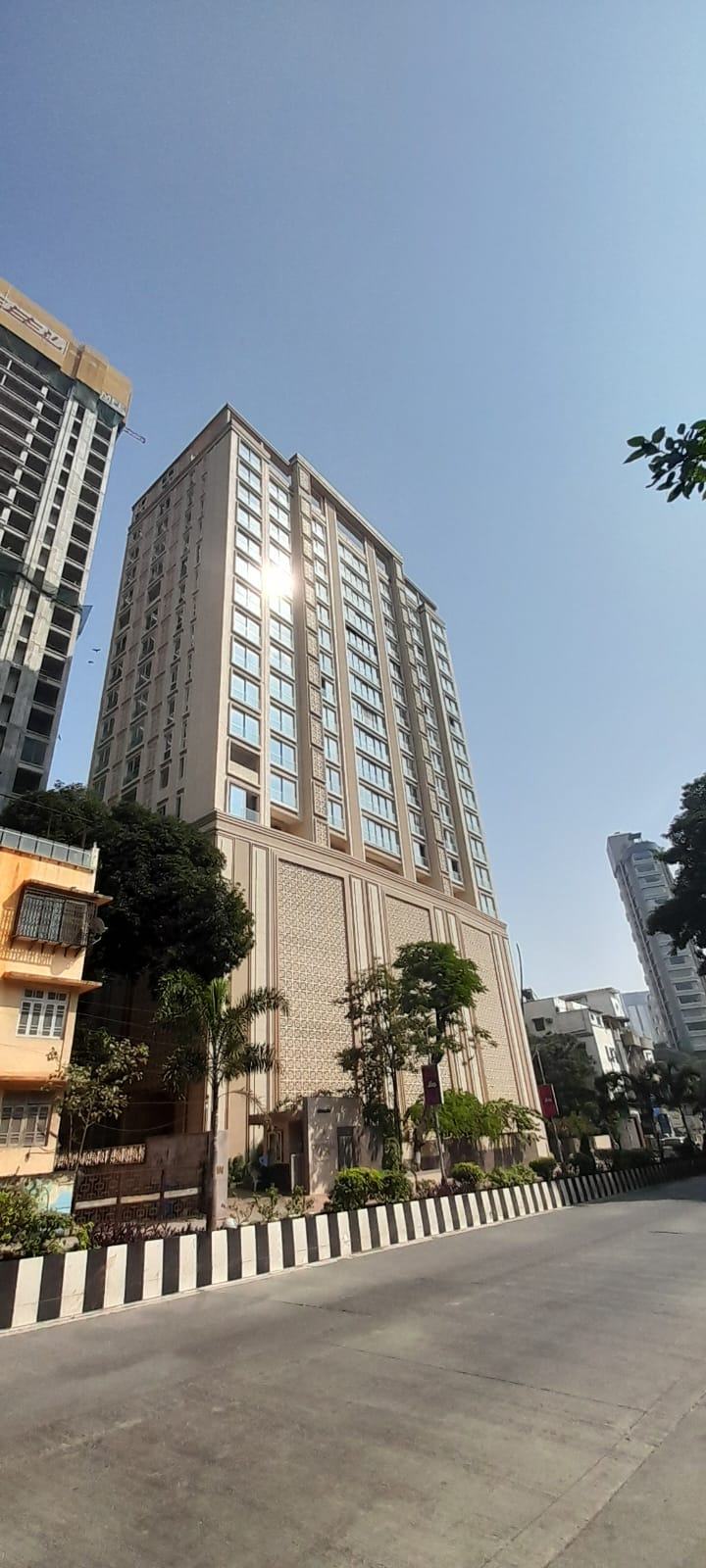 3 Semi-Furnished in Central Park , Gamdevi