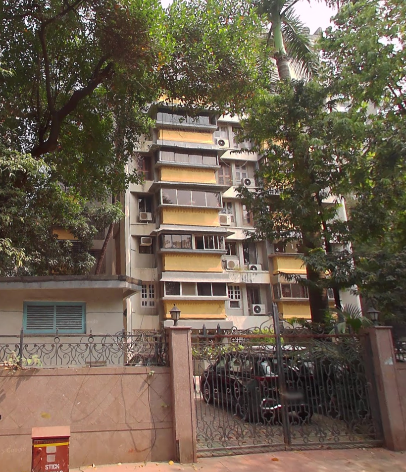 3 BHK Semifurnished in Exotique, Khar West