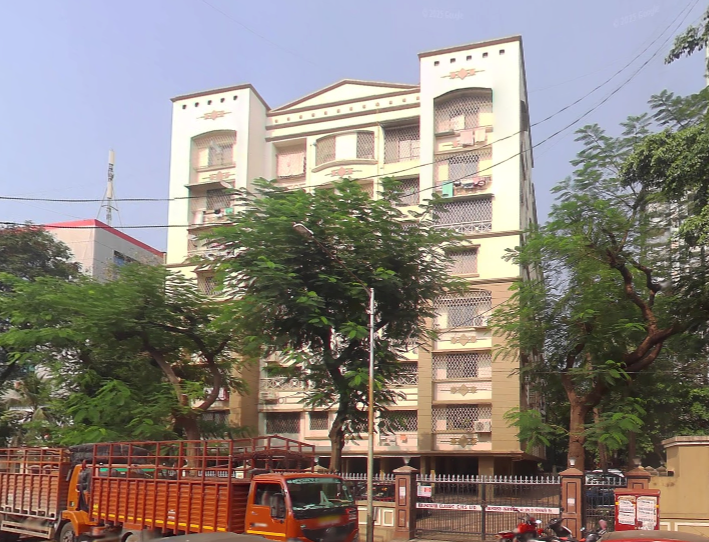 2 BHK in Kalpataru Classic Building, Malad West - Photo 2