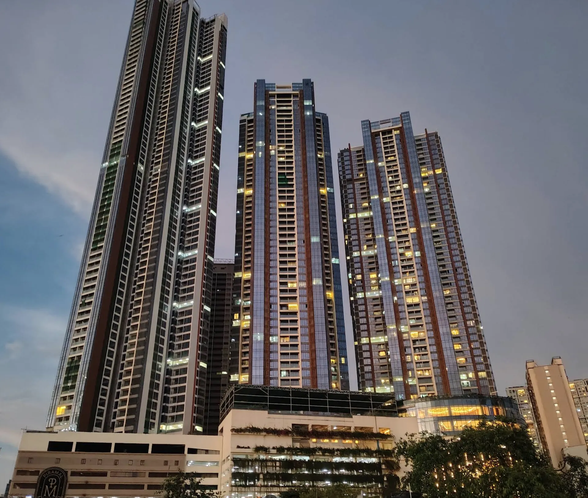 3 BHK Bareshell in Piramal Mahalaxmi - Photo 4