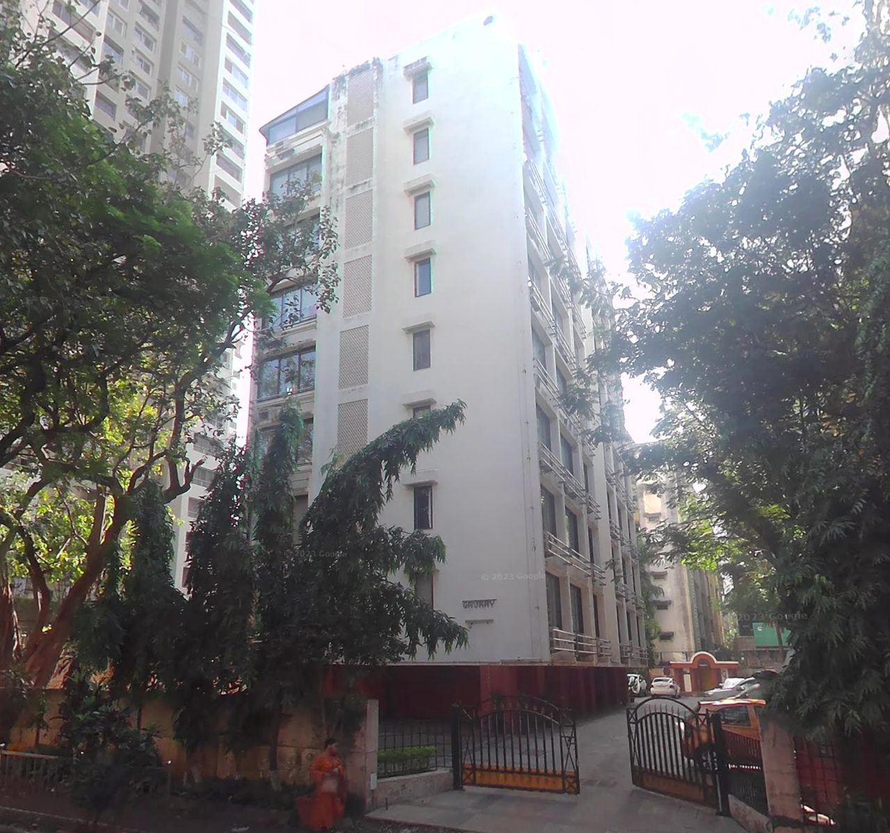 3 BHK Semi-Furnished in Gaurav Cooperative Housing Society, Prabhadevi