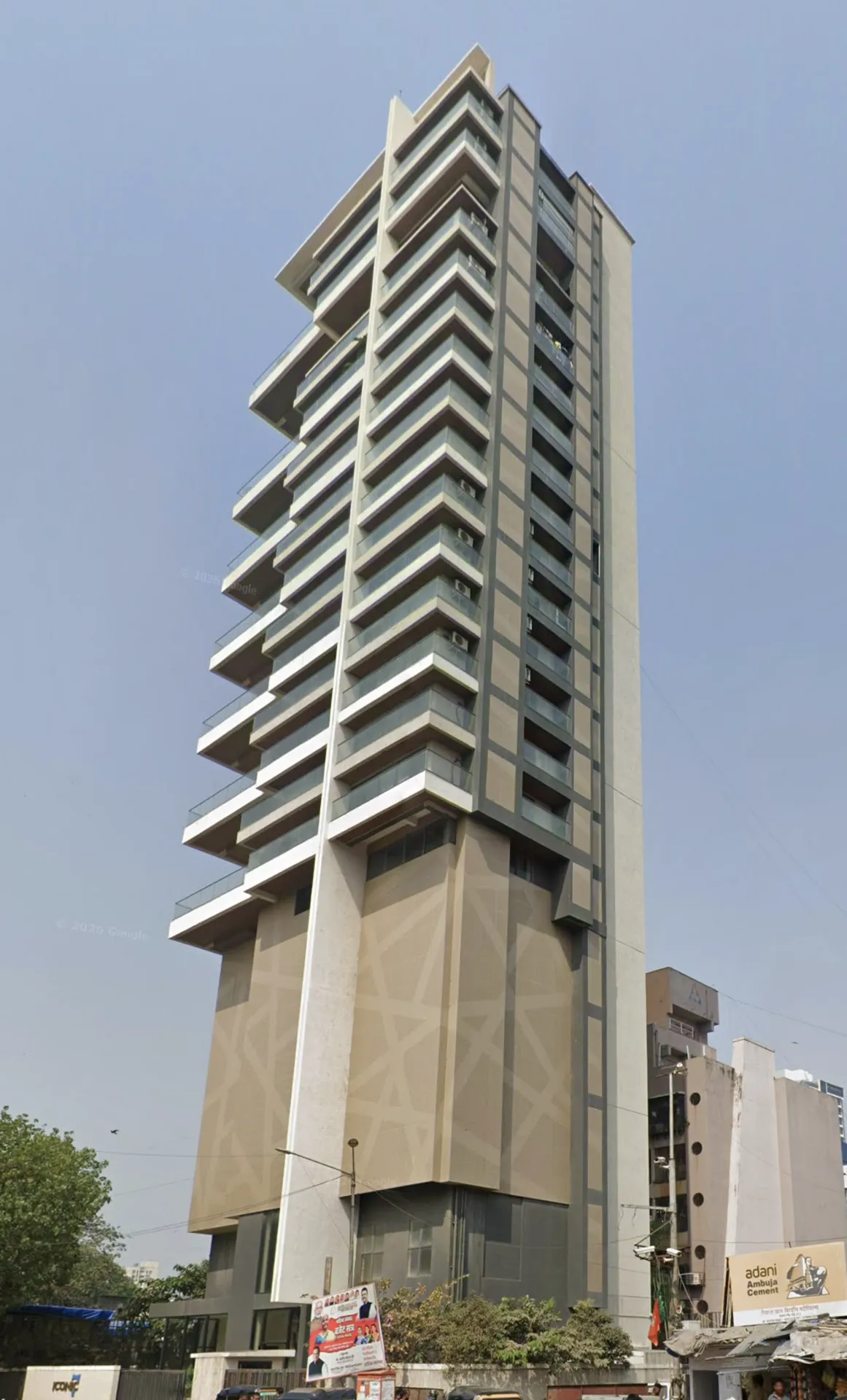 5 BHK Semi-Furnished in Iconic 7, Bandra West - Photo 2