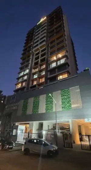 1 BHK in Woodstock Gardens, Santacruz West
