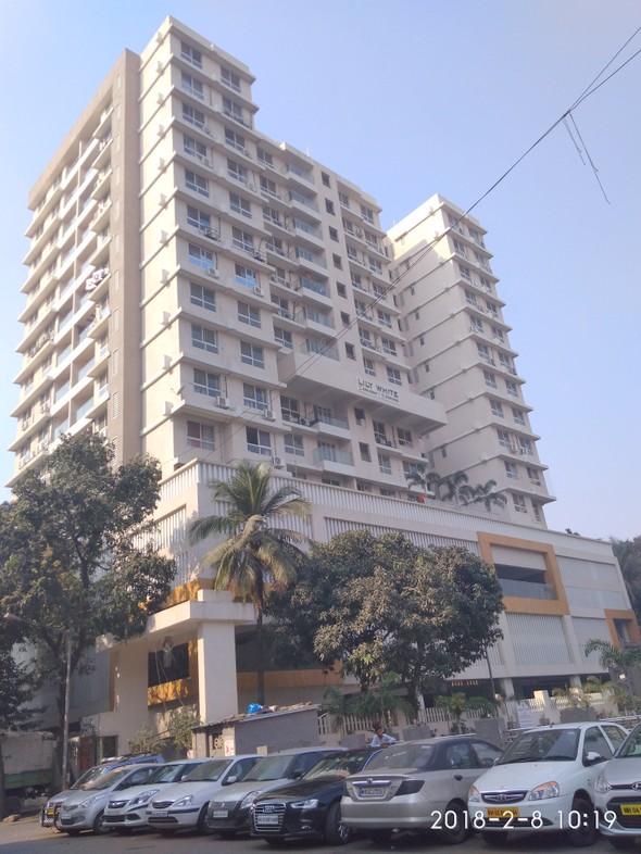 2 BHK unknown in Lily White , Andheri East