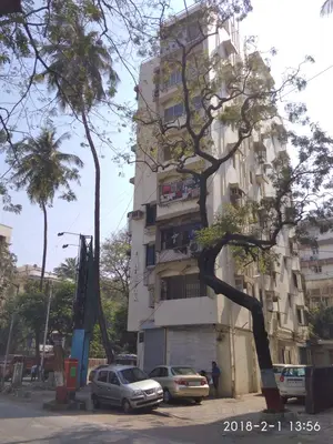 Link Apartment