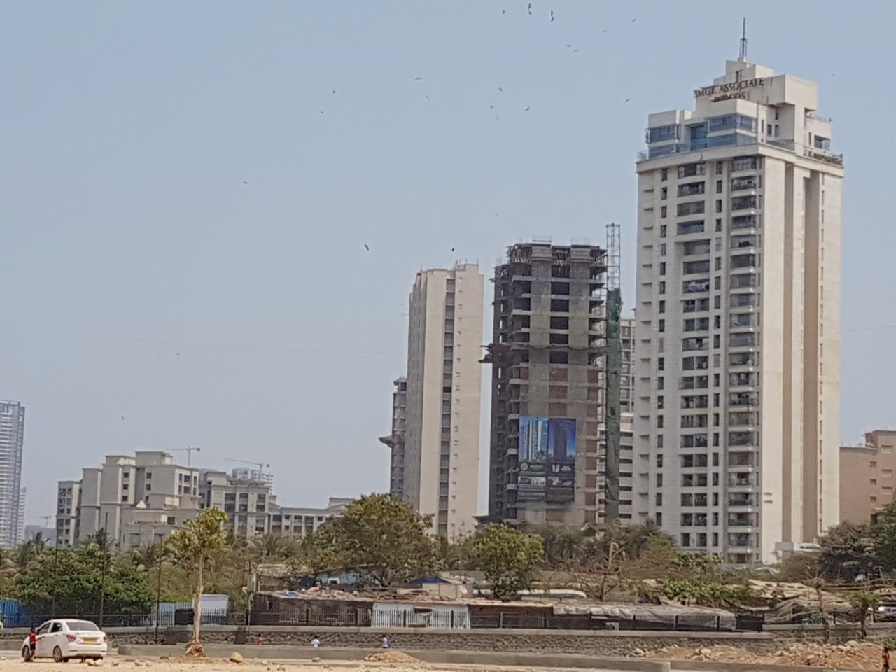 4 Semi-Furnished in Maple Tower , Andheri West