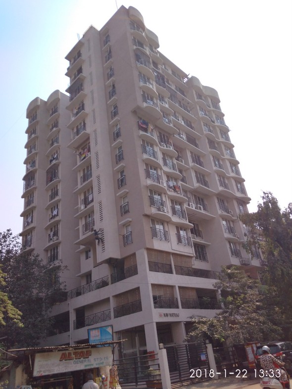 2.5 BHK Semi-Furnished in Nav Natraj , Santacruz West