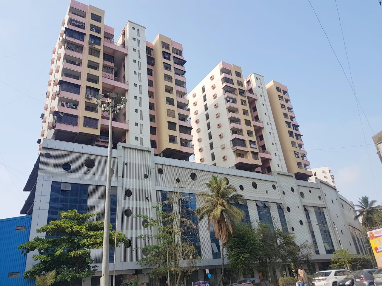 Office Unfurnished in Moongipa Arcade , Andheri West