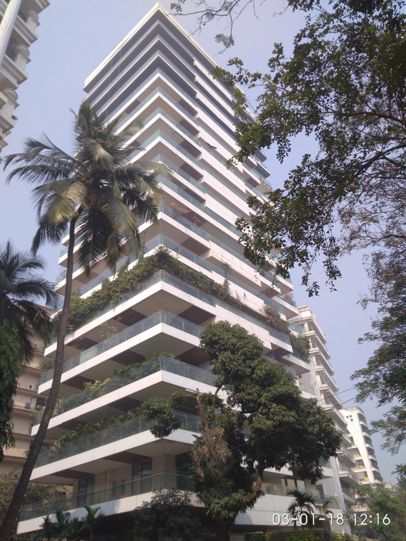 4 BHK Fully Furnished in Orchid Breeze, Khar West - Photo 1