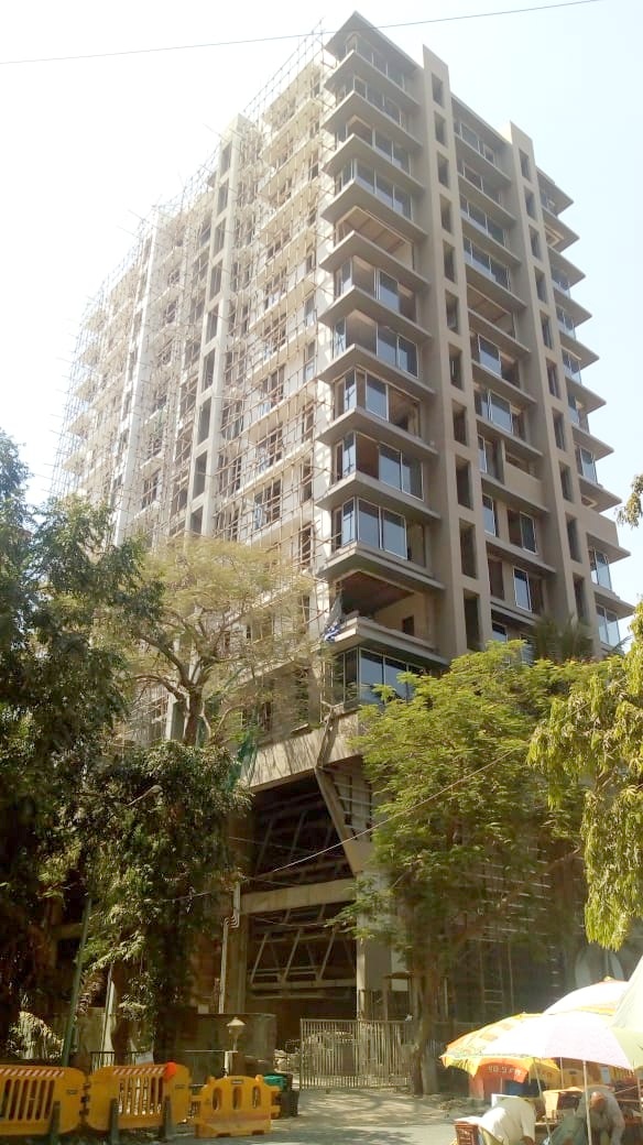 3 Semi-Furnished in Parinee Liva Roca , Juhu