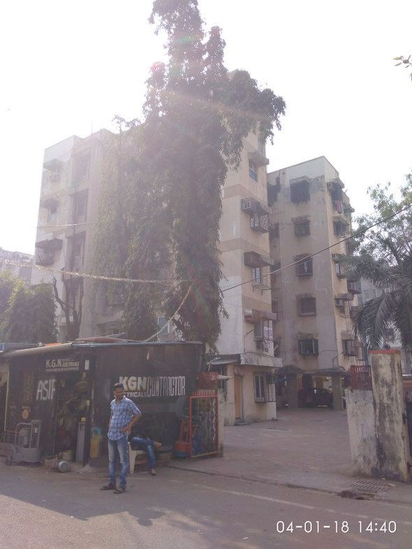 2 BHK in Rishikesh, Khar West