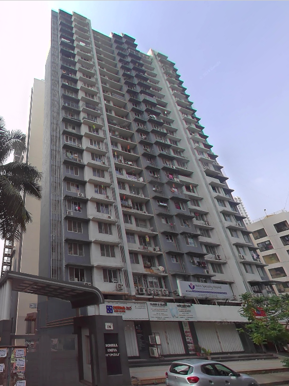 3 BHK in Romell Umiya Grandeur, Goregaon East - Photo 2
