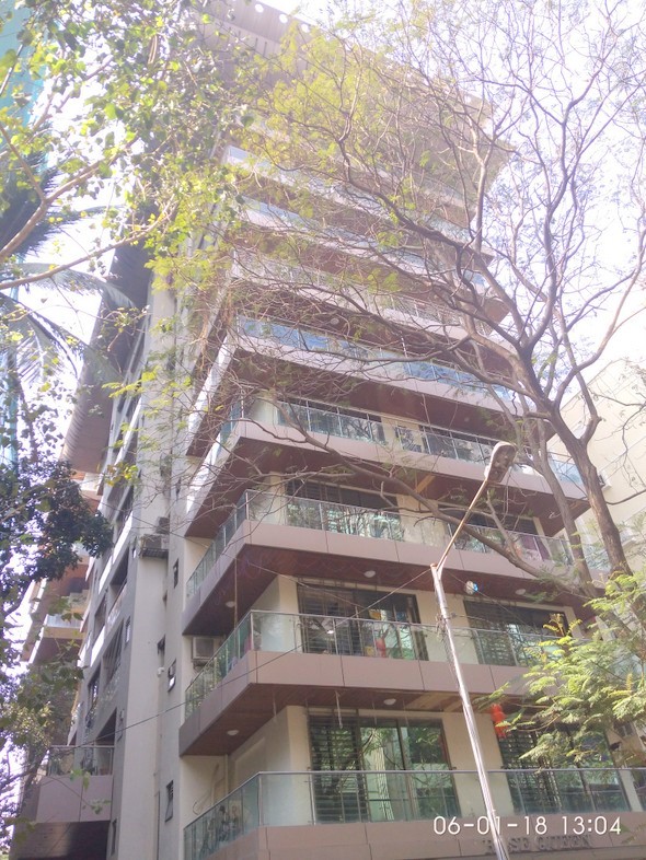 3 Semi-Furnished in Rose Queen , Khar West