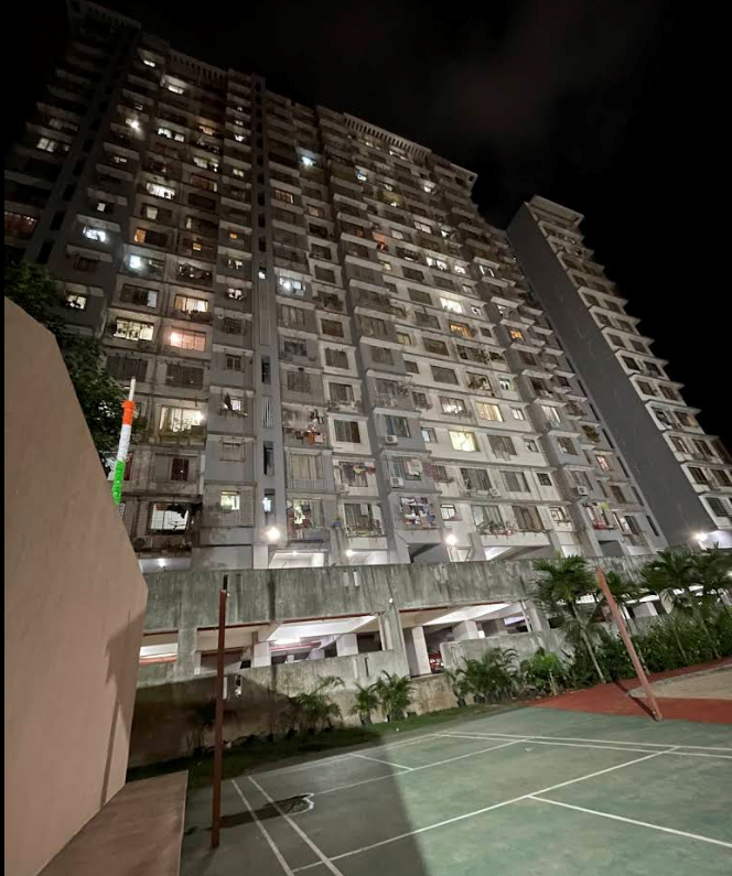 2 BHK Semi-Furnished in Satsang Bharati, Malad East - Photo 2