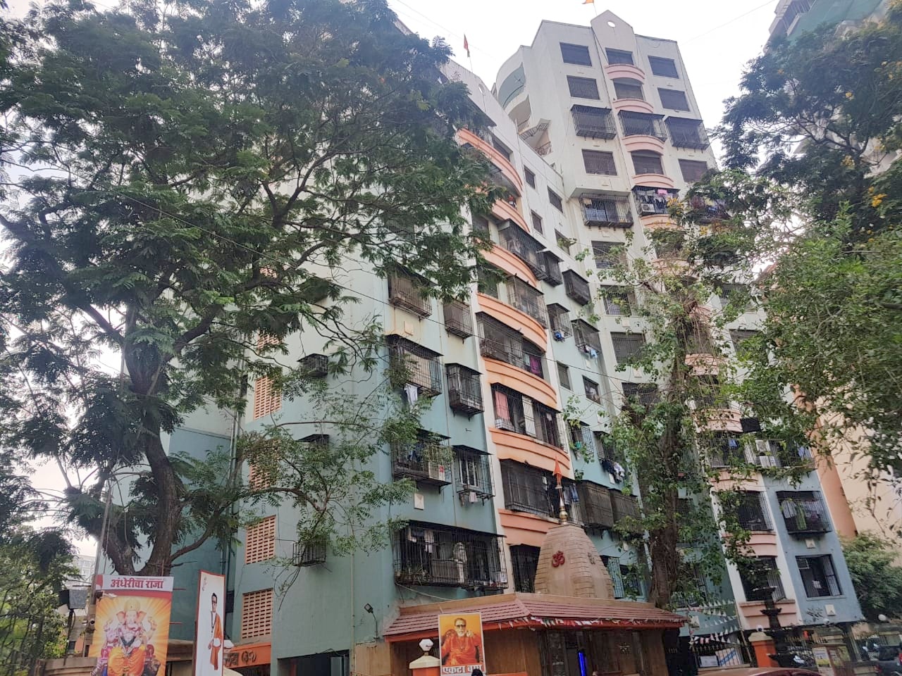 2 BHK Semi-Furnished in Shivalaya Heights, Andheri West