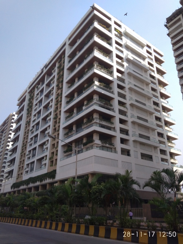 6 Semi-Furnished in Signature Island , Bandra East