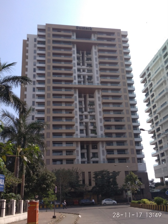 5 BHK Semi-Furnished in Signia Isles , Bandra East